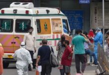 рдЗрди рд░рд╛рдЬреНрдп рдореЗрдВ рдХреЛрд░реЛрдирд╛ рдХрд╛ рдХрд╣рд░ ( рдорд╣рд╛рд░рд╛рд╖реНрдЯреНрд░, рдЧреБрдЬрд░рд╛рдд, рдкрдЫрд┐рдо рдмрдВрдЧрд╛рд▓, рдкрдВрдЬрд╛рдм, рджрд┐рд▓реНрд▓реА, рддрдорд┐рд▓рдирд╛рдбреБ, рд╣рд┐рдорд╛рдЪрд▓ рдкреНрд░рджреЗрд╢ рдФрд░ рдХреЗрд░рд▓ )