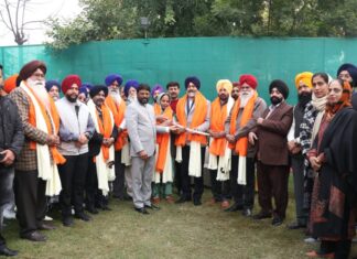 ਵਿਜੈ ਦਾਨਵ ਜੀ ਦੇ ਨਿਵਾਸ ਸਥਾਨ ਤੇ 2022 ਦੀਆਂ ਚੋਣਾਂ ਦੇ ਸੰਬੰਧ ਵਿੱਚ ਮੀਟਿੰਗ ਕਰਵਾਈ ਗਈ : ਗੁਰਦੀਪ ਸਿੰਘ ਗੋਸ਼ਾ