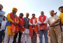 เคเคพเคฒเคเคงเคฐ เคธเคคเคเฅเคฐเฅ เคฐเคตเคฟเคฆเคพเคธ เคฎเคนเคพเคฐเคพเค เคเฅ เคเฅ 644เคตเฅ เคชเฅเคฐเคเคพเคถ เคเคคเฅเคธเคต เคเฅ เคเคชเคฒเคเฅเคทเฅเคฏ เคฎเฅเค เคจเคฟเคเคฒเฅ เคถเฅเคญเคพเคฏเคพเคคเฅเคฐเคพ : เคฐเคพเคทเฅเคเฅเคฐเฅเคฏ เคเฅเคฏเคฐเคฎเฅเคจ เคฆเฅเคชเค เคฌเคพเคตเคพ