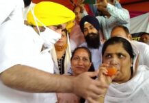 ਆਮ ਆਦਮੀ ਪਾਰਟੀ ਵੱਲੋਂ ਲੁਧਿਆਣਾ ਵਿਖੇ ਪੰਜਾਬ ਸਰਕਾਰ ਦੇ ਭ੍ਰਸ਼ਟ ਮੰਤਰੀ ਸਾਧੂ ਸਿੰਘ ਧਰਮ ਸੋਤ ਦੇ ਐਸ/ਸੀ/ਬੀ/ਸੀ/ਐਸ/टी ਪੋਸਟ ਸਕਾਲਰਸ਼ਿੱਪ ਘੋਟਾਲੇ ਦੇ ਖ਼ਿਲਾਫ਼ ਚੱਲ ਰਹੀ ਸੰਘਰਸ਼ਿਤ ਭੁੱਖ ਹੜਤਾਲ ਅੱਗੇ ਝੁੱਕੀ ਪੰਜਾਬ ਸਰਕਾਰ