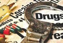 рдирдпрд╛рдЧрд╛рдВрд╡┬а┬ардореЗрдВ┬ард╕рдВрджрд┐рдЧреНрдз рдХреЛ 24 . 90 рдЧреНрд░рд╛рдо рдирд╢реАрд▓реЗ рдкрд╛рджрд╛рд░реНрде┬а рд╕рд╣рд┐рдд рдРрдХ рд╡реНрдпрдХреНрддрд┐ рдХреЛ рдзрд░ рджрдмреЛрдЪрд╛┬а┬аред