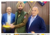 เคธเคจเคพเคคเคจ เคงเคฐเฅเคฎ เคเฅ เคฒเฅ เคเคฒเคพเคเคฐ เคญเคพเคตเฅ เคชเฅเคขเคผเฅ เคเฅ เค
เคเฅเคเฅ เคธเคเคธเฅเคเคพเคฐ เคฆเฅ เคฐเคนเฅ เคคเคฟเคฐเฅเคชเคคเคฟ เคฌเคพเคฒเคพ เคเฅ เคเฅ เคฐเคฅ เคฏเคพเคคเฅเคฐเคพ : เคฌเฅเคฐเคนเฅเคฎ เคถเคเคเคฐ เคเคฟเคเคชเคพ