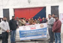 ਪ੍ਰਸ਼ਾਸ਼ਨ ਵਲੋਂ ਮਹਿਲਾ ਕੇਂਦਰੀ ਜੇਲ੍ਹ, ਲੁਧਿਆਣਾ ਨੂੰ ਕੰਬਲ ਤੇ ਸਵੈਟਰ ਸੌਂਪੇ, ਕੈਦੀਆਂ ਨੂੰ ਕੜਾਕੇ ਦੀ ਠੰਡ ਤੋਂ ਬਚਾਅ ਲਈ ਕੀਤਾ ਉਪਰਾਲਾ