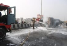 ਖੰਨਾ ਪੁਲਿਸ ਅਤੇ ਜਿਲ੍ਹਾ ਪ੍ਰਸਾਸ਼ਨ ਲੁਧਿਆਣਾ ਦੀ ਮੁਸਤੈਦ ਕਾਰਵਾਈ ਨਾਲ ਵੱਡਾ ਹਾਦਸਾ ਟਲਿਆ, ਮੁੱਢਲੀ ਜਾਂਚ ‘ਚ ਤੇਲ ਟੈਂਕਰ ਦੇ ਡਿਵਾਈਡਰ ਨਾਲ ਟਕਰਾਉਣ ਕਾਰਨ ਵਾਪਰਿਆ ਹਾਦਸਾ – ਐਸ.ਐਸ.ਪੀ. ਖੰਨਾ