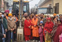 ਵਿਧਾਇਕ ਛੀਨਾ ਵੱਲੋਂ ਮਹਾਂ ਸਿੰਘ ਨਗਰ ‘ਚ ਪਾਣੀ ਦੀਆਂ ਪਾਈਪਾਂ ਦੇ ਪ੍ਰੋਜੇਕਟ ਦਾ ਉਦਘਾਟਨ, ਵਸਨੀਕਾਂ ਦੀ 25 ਸਾਲ ਪੁਰਾਣੀ ਮੰਗ ਨੂੰ ਪਿਆ ਬੂਰ