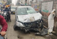 ਸ਼ਿਮਲਾਪੁਰੀ ਦੇ ਚਿਮਨੀ ਰੋਡ ਤੇ ਇਨੋਵਾ ਕਾਰ ਦਾ ਕਹਿਰ, ਕਈ ਗੱਡੀਆਂ ਨੂੰ ਨੁਕਸਾਨੀਆਂ, ਬਿਜਲੀ ਦੇ ਟ੍ਰਾਂਸਫਾਰਮ ਨੂੰ ਮਾਰੀ ਟੱਕਰ, ਘਟਨਾ ਦੀ ਸੀਸੀਟੀਵੀ ਤਸਵੀਰਾਂ ਆਈਆਂ ਸਾਹਮਣੇ, ਨਸ਼ੇ ਦੀ ਹਾਲਤ ਵਿੱਚ ਸੀ ਡਰਾਈਵਰ, ਬੀਤੀ ਰਾਤ ਦੀ ਦੀ ਹੈ ਘਟਨਾ।