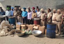 ਆਬਕਾਰੀ ਵਿਭਾਗ ਤੇ ਜਗਰਾਉਂ ਪੁਲਿਸ ਦੀ ਸਾਂਝੀ ਟੀਮ ਨੇ ਪਿੰਡ ਸਿੱਧਵਾਂ ਬੇਟ ‘ਚ ਕੀਤੀ ਛਾਪੇਮਾਰੀ, 21500 ਲੀਟਰ ਲਾਹਨ, 200 ਬੋਤਲਾਂ ਨਾਜਾਇਜ਼ ਸ਼ਰਾਬ, ਡਰੰਮ ਅਤੇ ਭਾਂਡੇ ਬਰਾਮਦ