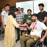 ਡਿਪਟੀ ਕਮਿਸ਼ਨਰ ਵੱਲੋਂ ਲੁਧਿਆਣਾ ਦਾ ਮਾਣ ਵਧਾਉਣ ਲਈ ਪੈਰਾ ਟੀਟੀ ਅੰਤਰਰਾਸ਼ਟਰੀ ਖਿਡਾਰੀ ਸ਼ੁਭਮ ਦੀ ਸ਼ਲਾਘਾ, ਪੈਰਾਲੰਪਿਕ ‘ਚ ਯੋਗਤਾ ਦੀ ਤਿਆਰੀ ਲਈ ਹਰ ਸੰਭਵ ਸਹਿਯੋਗ ਦਾ ਵੀ ਦਿੱਤਾ ਭਰੋਸਾ