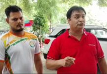 ਪੈਰਾ ਕਰਾਟੇ ਖਿਡਾਰੀ ਨੇ ਆਪਣੇ ਬੂਟ ਪਾਲਿਸ਼ ਕਰਕੇ ਪੰਜਾਬ ਸਰਕਾਰ ਖਿਲਾਫ ਕੀਤਾ ਰੋਸ ਪ੍ਰਦਰਸ਼ਨ